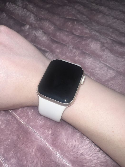 Apple watch SE (gen2) 40 mm