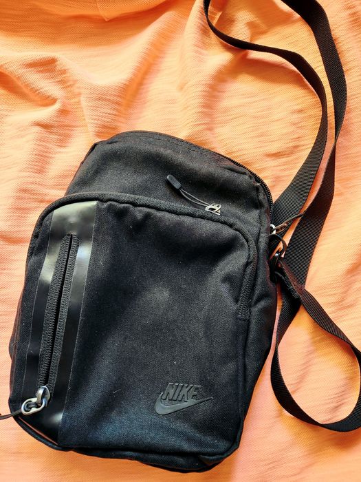 Geanta crossbody Nike unisex