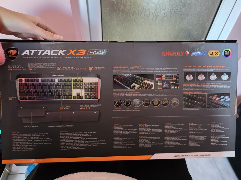 Cougar Attack X3 RGB - механична клавиатура с Cherry MX суичове