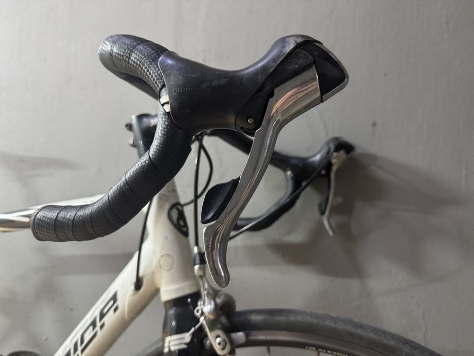 Шосейный ведосипед Merida