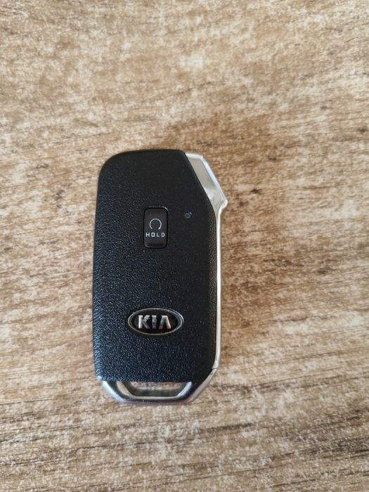 Смарт-ключ (бесключевой доступ ) Kia К7.