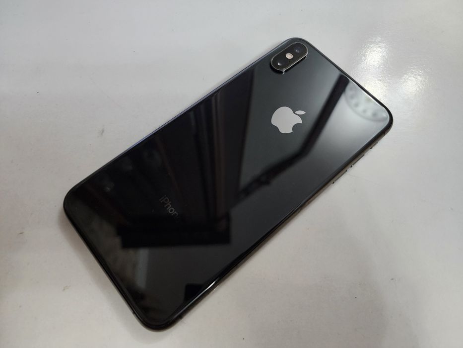 iphone XS Max LL/A 256GB Black Bat 77% Aybi Face yoq