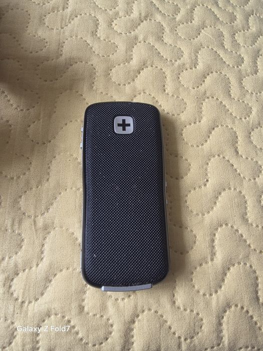 Vând  telefon mobil cu butoane simplu AEG