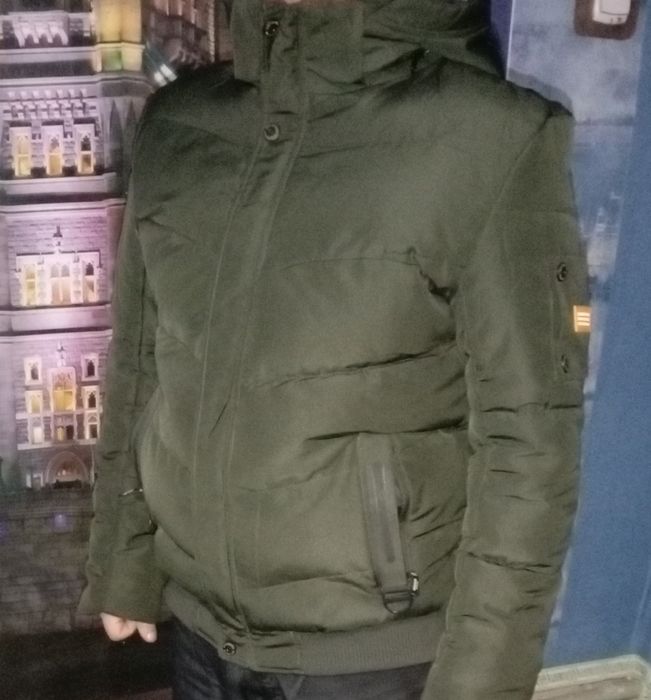 Разные зимние куртки дёшево