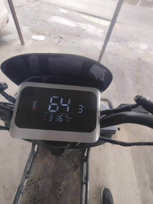 Eliktro skuter 6 ta akulyatorli