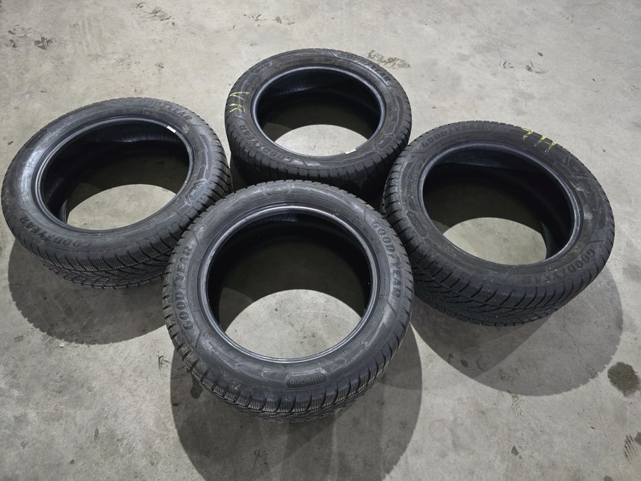 Vand anvelope de iarna 235 55 R19/255 50 R19