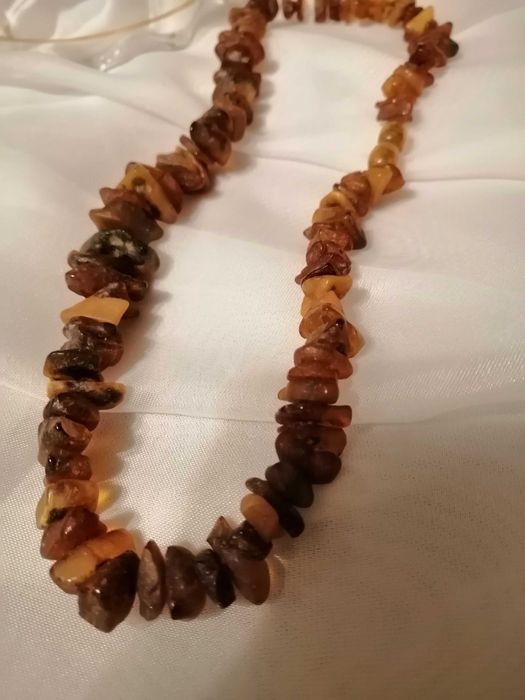 Продам бусы броши советского периода