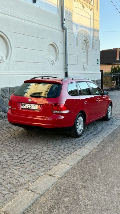 VW GOLF break top