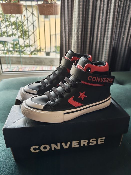 Детски обувки Converse за момче, 28 размер, чисто нови от САЩ!