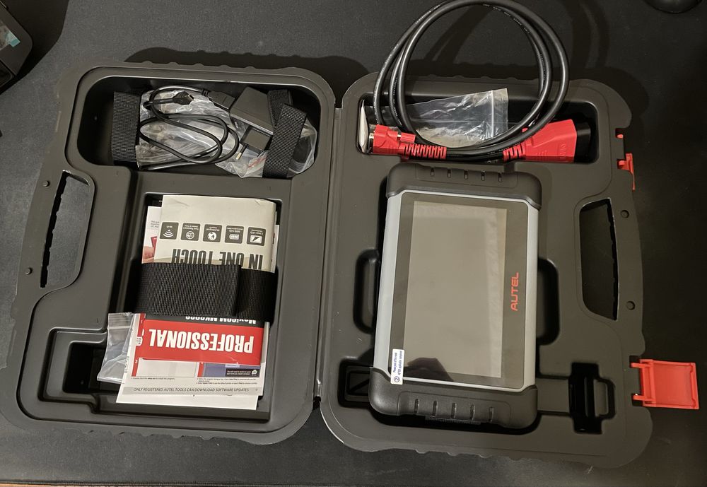 Продается мультимарочный лаунчер Autel MaxiCOM MK808S