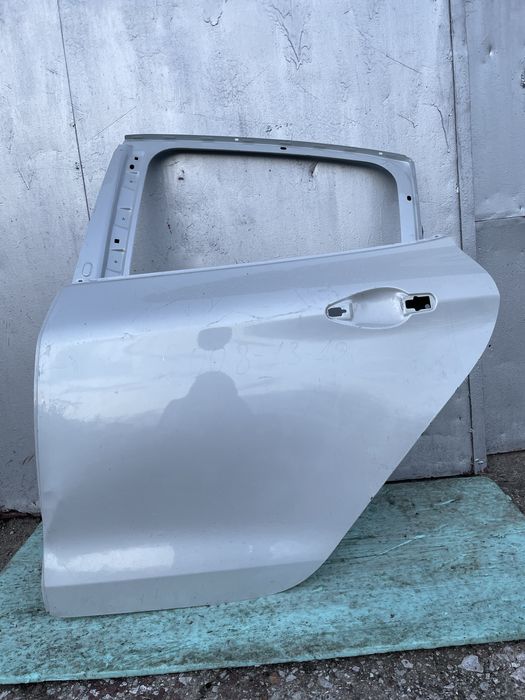 Задна лява врата за Peugeot 2008 Пежо 2008  2013-2019г