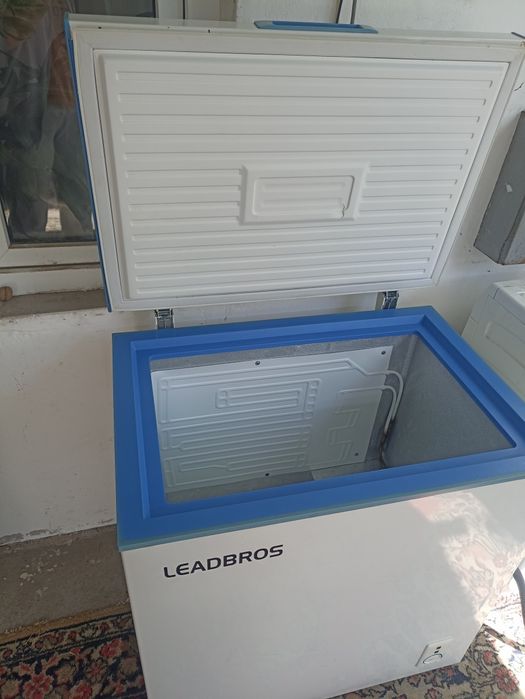 Продам морозильную камеру (ларь)