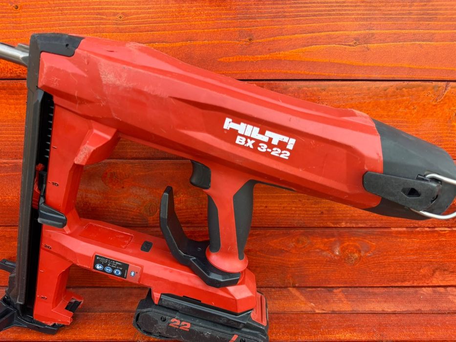 Hilti pistol de cuie pentru beton