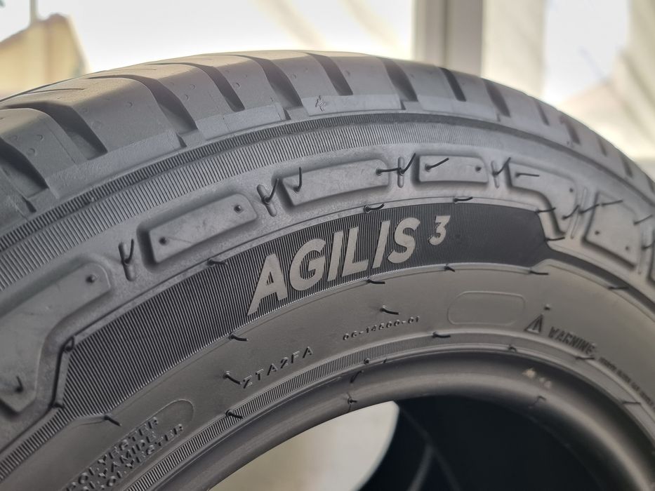 215/65/16 C Michelin 4Броя: 250€ 8мм