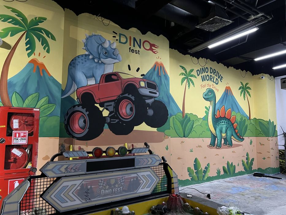 Роспись стен, картины и муралы