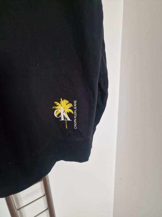 Страхотен мъжки суитчър CALVIN KLEIN PARIS  размер L