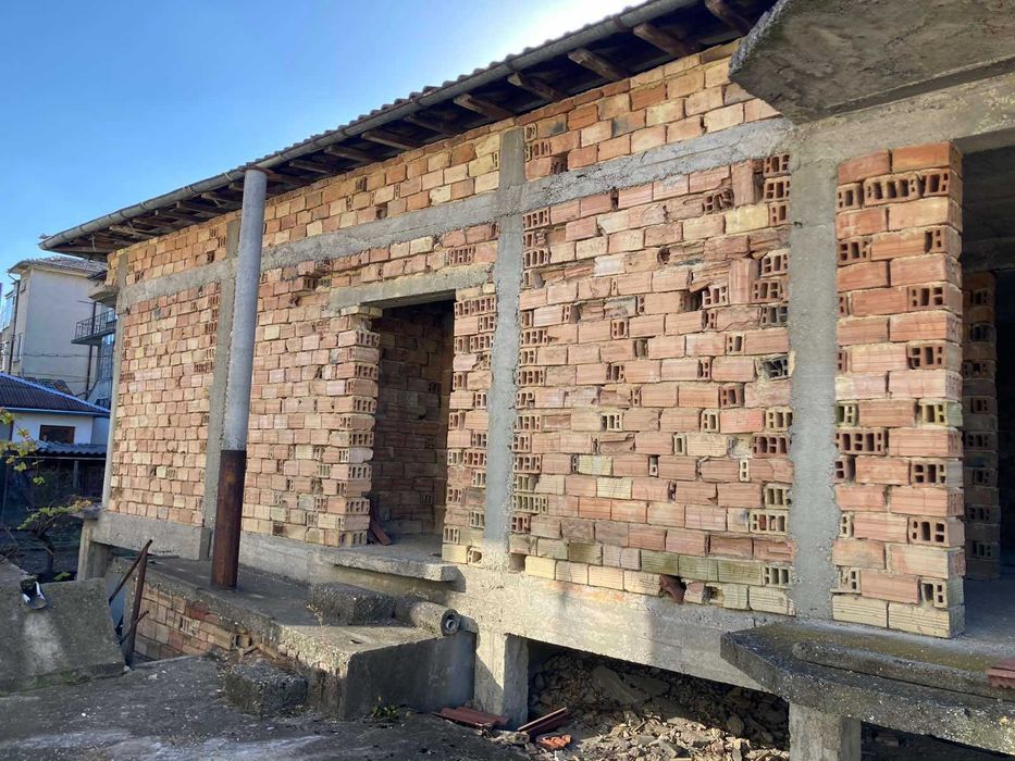 Продава се Къща в Разград, Лудогорие - 150 кв.м за 313 €/кв.м - Снимка #1