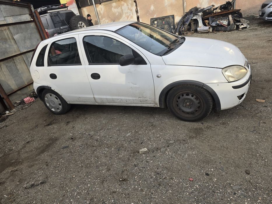 Продавам Опел Корса Ц 1.3 дизел  2006г.