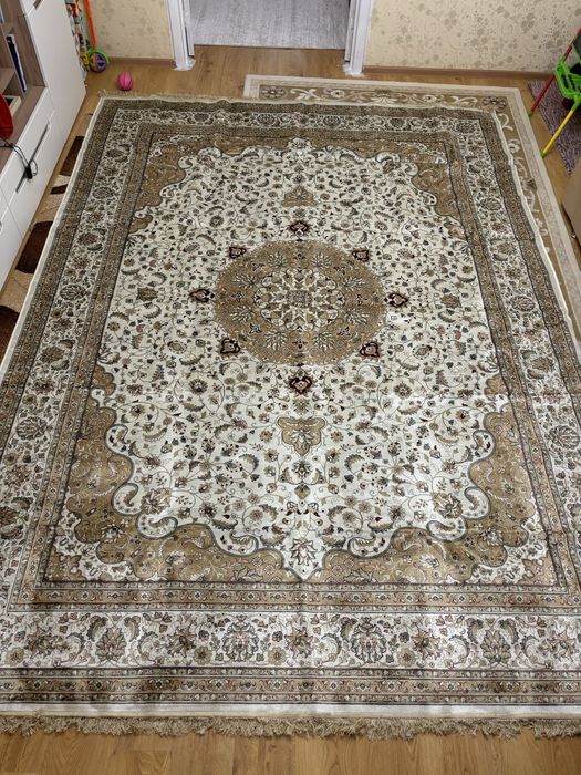 Ковер 280х380см. Бельгия, новый