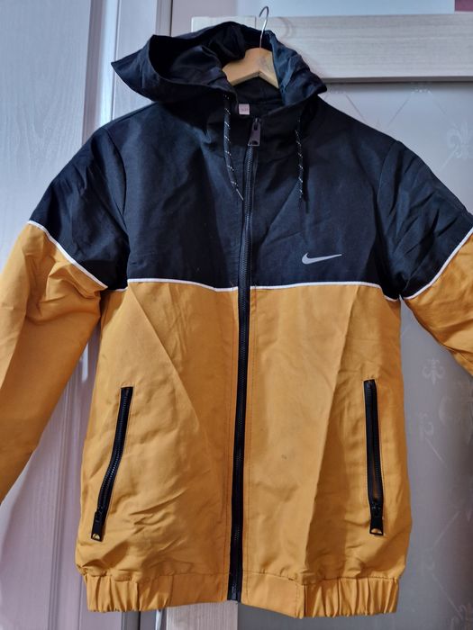 Ветровка для мальчика 10-12 лет