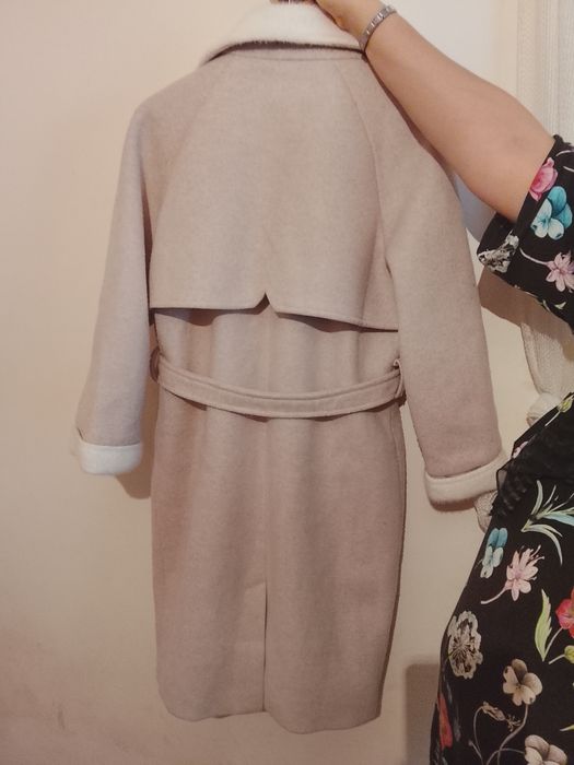 Продам пальто драповое