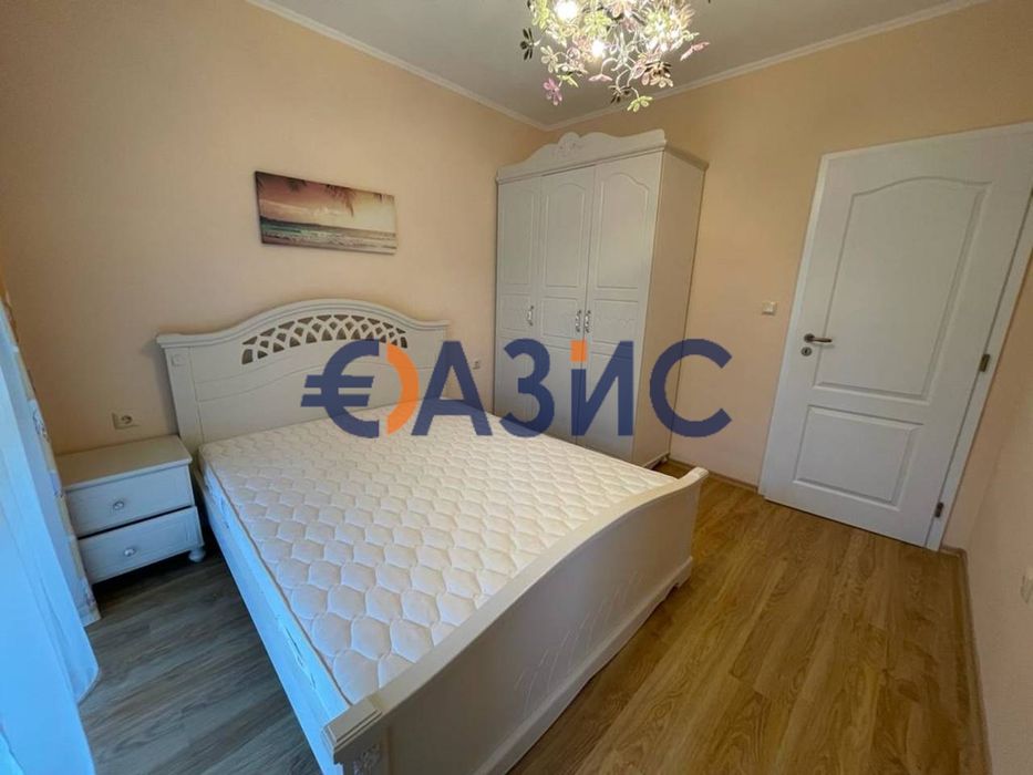 Продава се Тристаен апартамент в к.к. Слънчев бряг - 99 кв.м за 1056 €/кв.м - Снимка #13