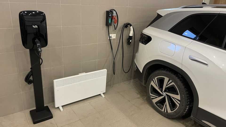 EV ЦЕНТР — Установка и ремонт зарядных станций для электромобилей