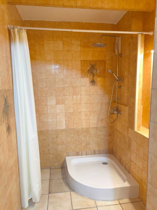 Дава се под наем Тристаен апартамент в Пловдив, Каменица 1 - 100 кв.м за 484.5 € - Снимка #10