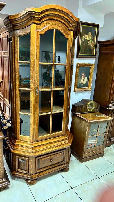 Масивна дъбова витрина Холандия