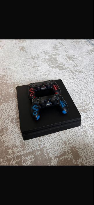 PlayStation 4 slim 500gb