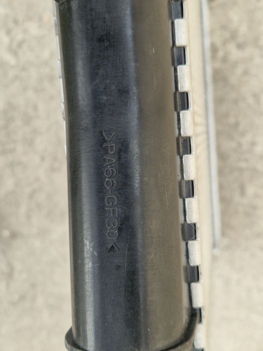 Радиатор охлаждения BMW e83 N52