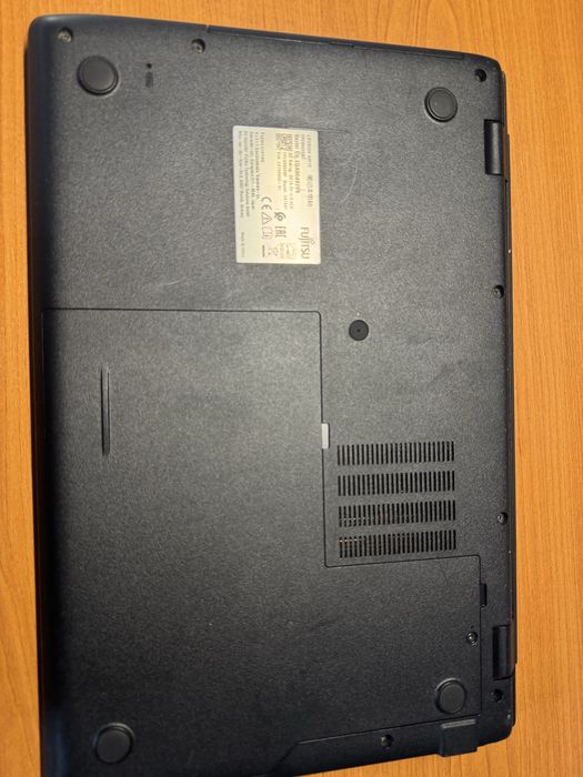 Vand Laptop Fujitsu Lifebook A Serie