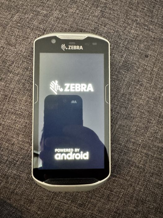 Telefon zebra TC52 cu scaner