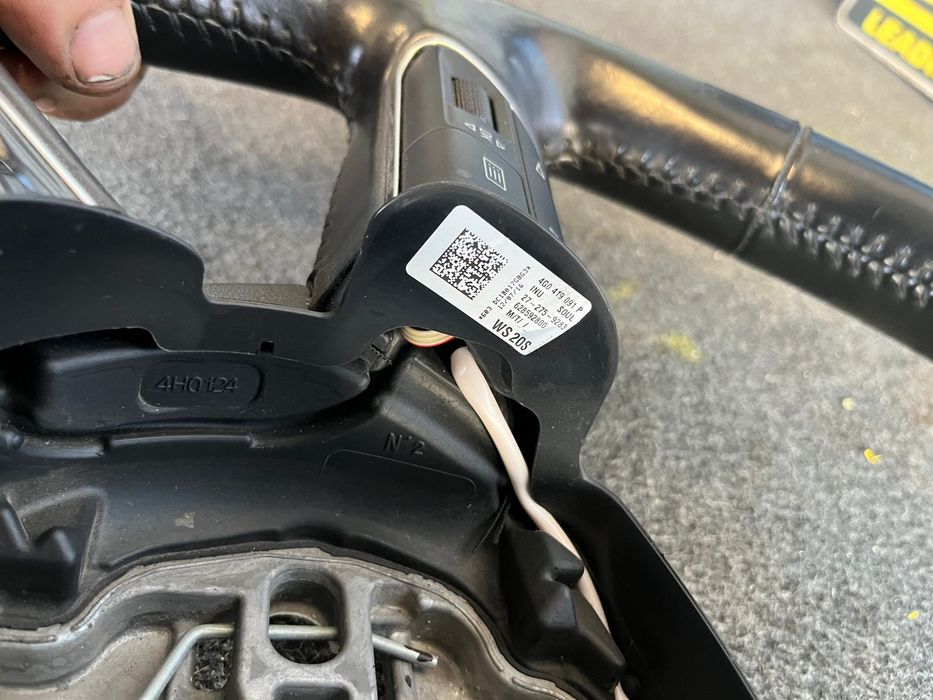 Оригинален мултифункционален волан AUDI A6 C7 4G0419091P ном 126