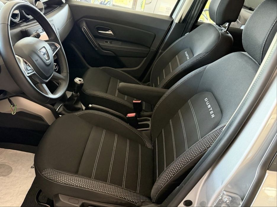 Dacia Duster Prestige 1.3 TCe Benzină 2019 FULL OPTION / Cameră / Navi / Blind Spot / R17