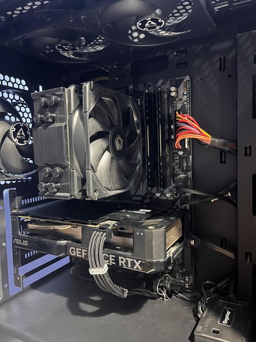 PC Gaming / RTX 4060 / i7 / 1.25TB