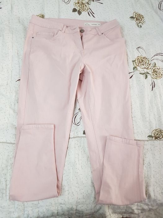 Продам женские модные джинсы