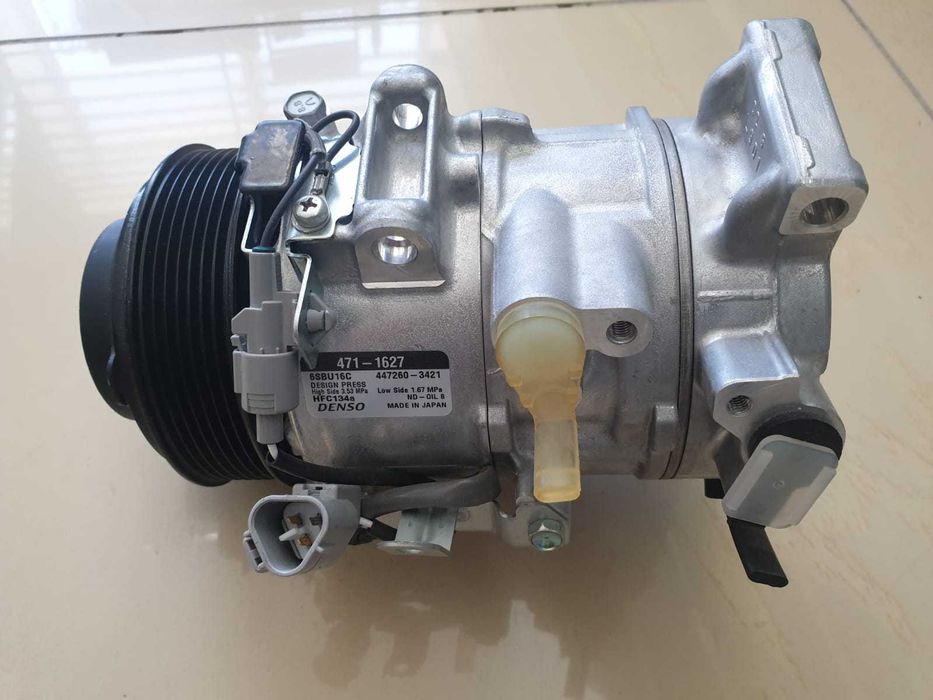 Koмпpeсcор кондиционерa Lеxus RХ350