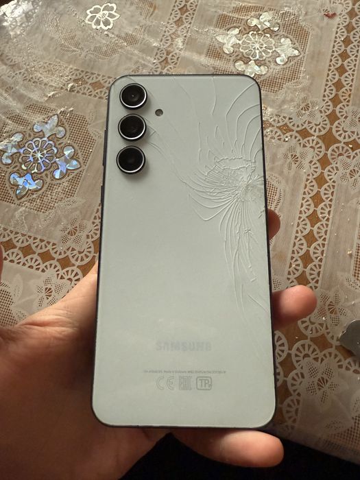 Самсунг а35 128гб