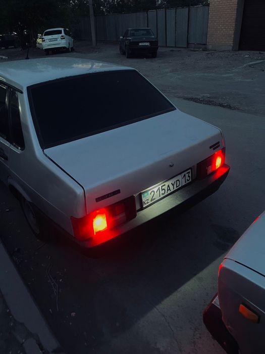 Продам ваз лада 21099