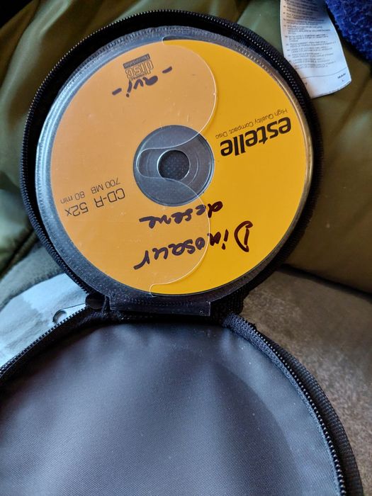 Cd de vinzare 150 lei