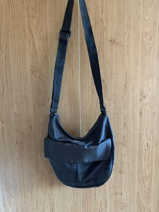 Чанти, черна и зелена