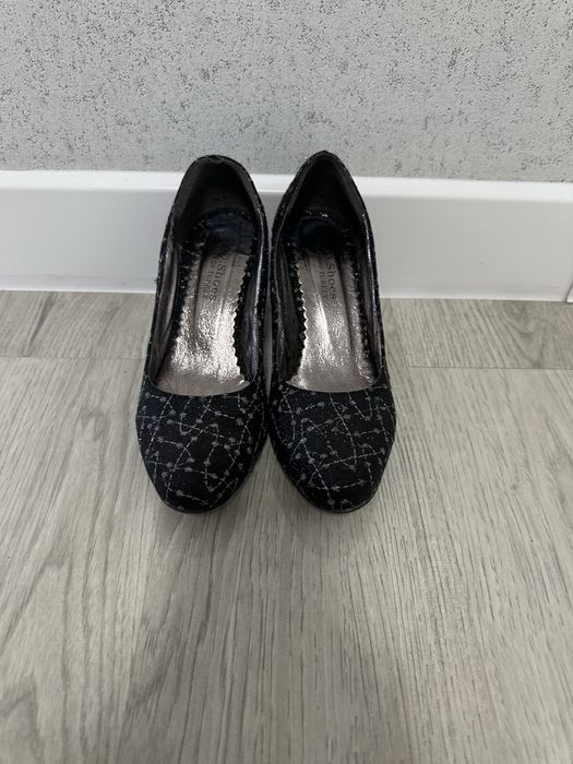 туфли женские отличные