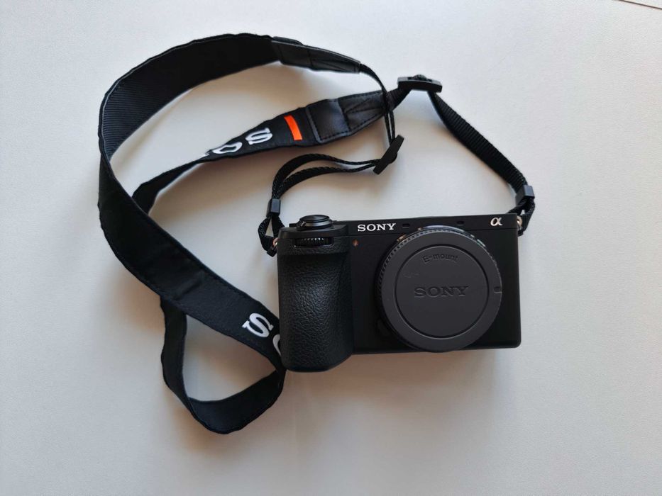 Sony A6700 – 26MP, 4K60, AF de top – ca nou