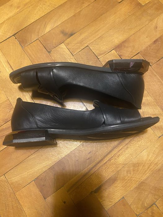 Лот дамски обувки от естествена кожа, номер 36,37