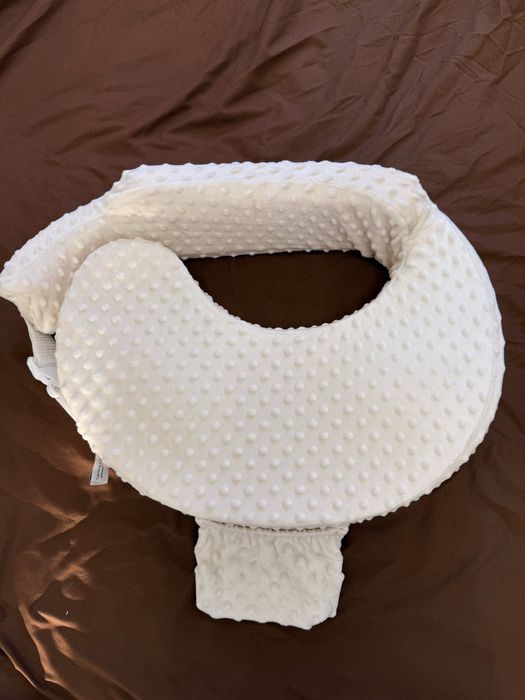 Подушка для кормления