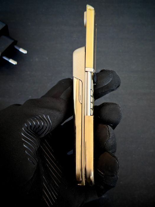 телефон Nokia 8800 Sirocco Gold оригинален , Нокиа 8800 Сироко голд