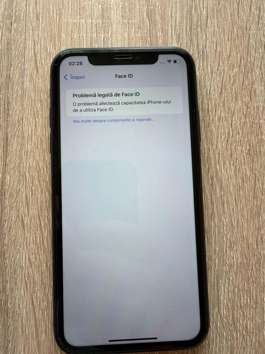 Vand Iphone 11, pret negociabil