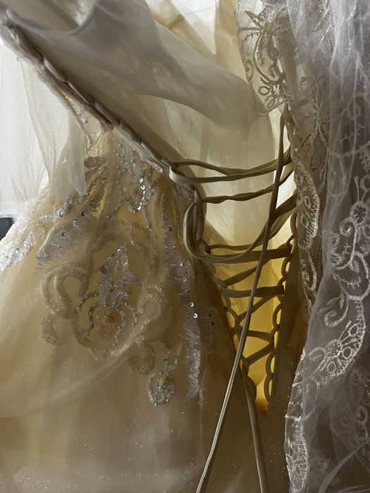 Продам свадебное платье