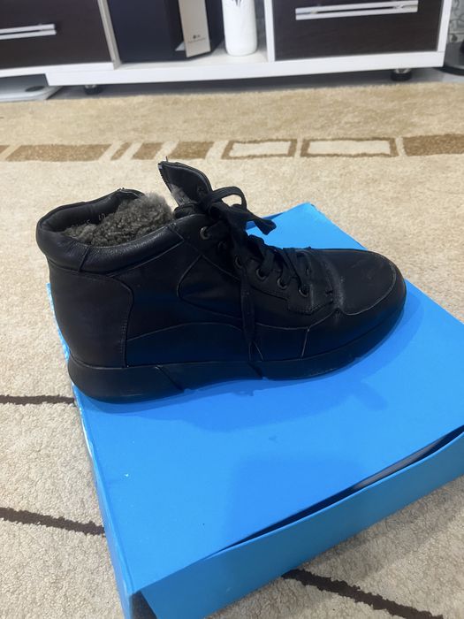 Кроссовки весна 2000